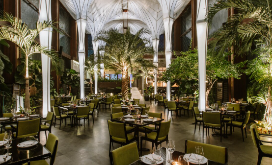 Review Restoran Modern Merah Putih dengan Menu Nusantara
