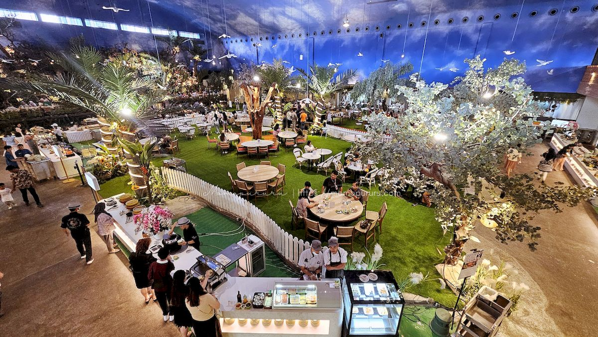 Review Restoran The Michaels Garden Alam Sutera Nyaman