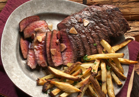 Review Restoran Steak Premium Jakarta dengan Daging Dry Aged