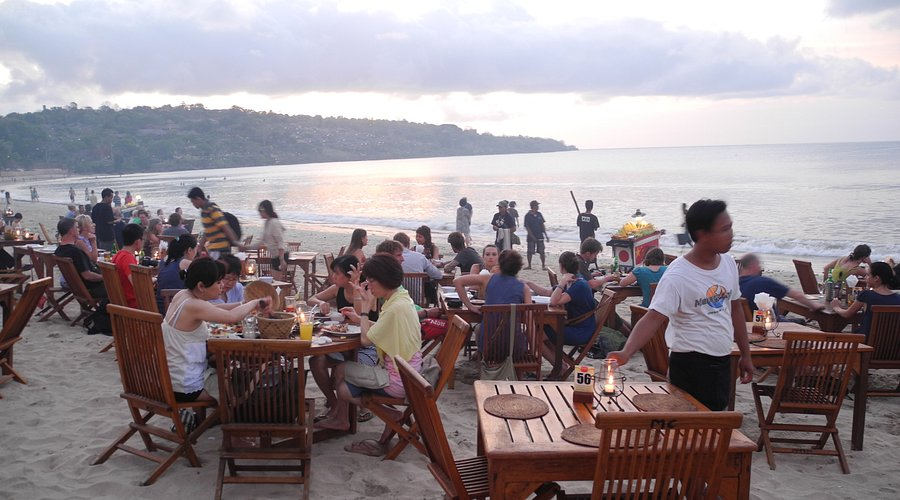 Review Restoran Menega Cafe Jimbaran Seafood Segar Bali